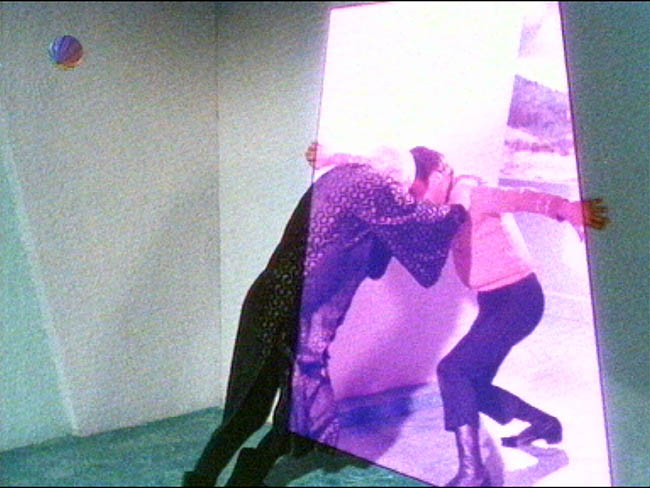Star Trek Bilder - The Original Series - Raumschiff Enterprise - Portal in die Vergangenheit