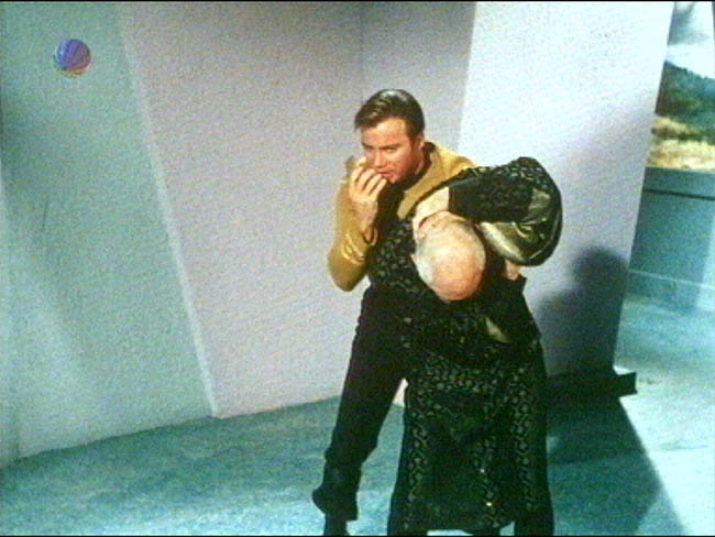 Star Trek Bilder - The Original Series - Raumschiff Enterprise - Portal in die Vergangenheit