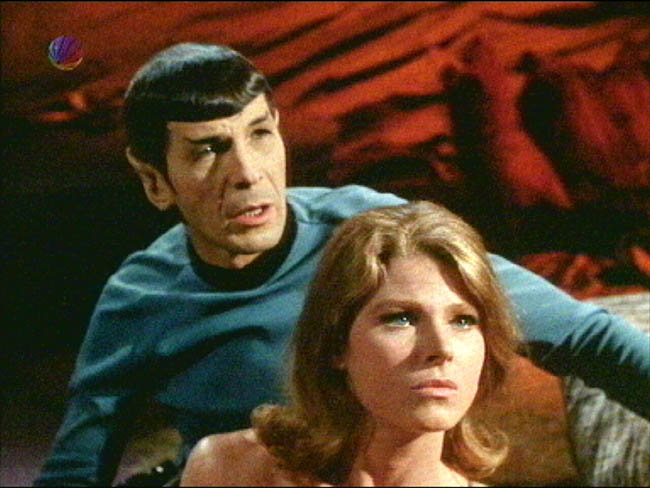 Star Trek Bilder - The Original Series - Raumschiff Enterprise - Portal in die Vergangenheit