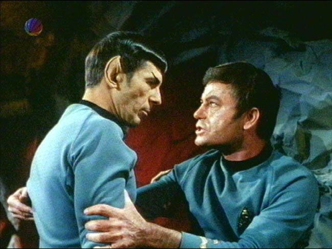 Star Trek Bilder - The Original Series - Raumschiff Enterprise - Portal in die Vergangenheit