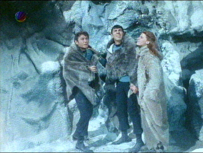 Star Trek Bilder - The Original Series - Raumschiff Enterprise - Portal in die Vergangenheit