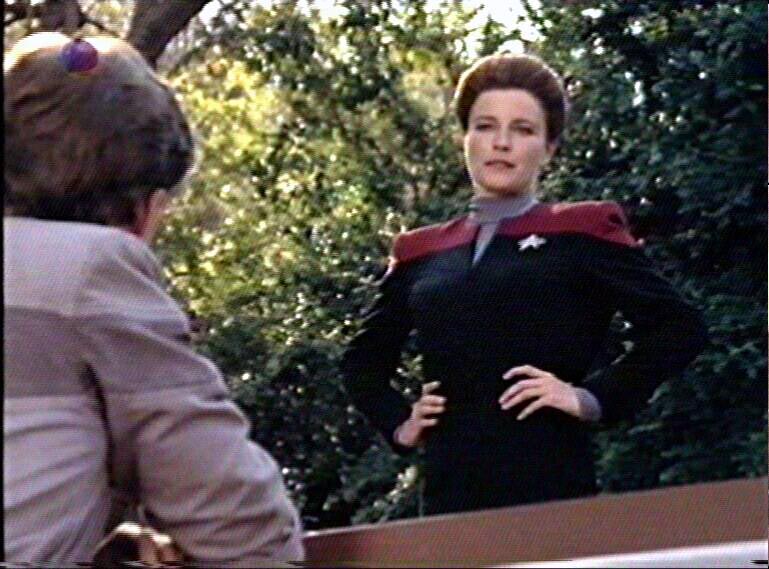 Star Trek Bilder - Voyager - Der Fürsorger