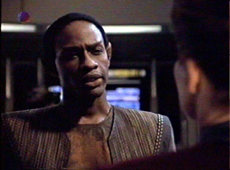Star Trek Bilder - Voyager - Der Fürsorger