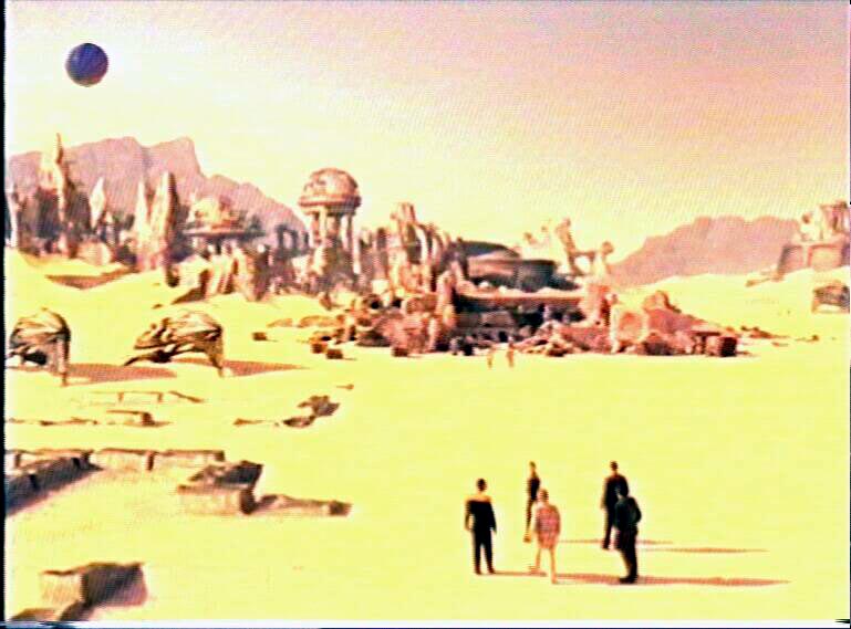 Star Trek Bilder - Voyager - Der Fürsorger