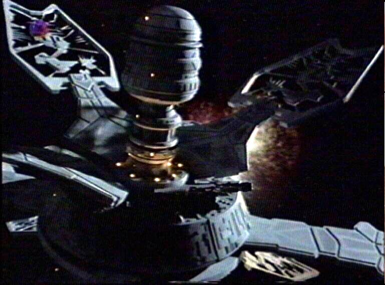 Star Trek Bilder - Voyager - Der Fürsorger