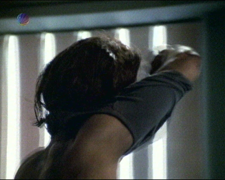 Star Trek Bilder - Voyager - Verheerende Gewalt