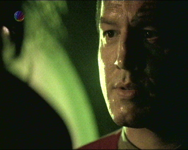 Star Trek Bilder - Voyager - Verheerende Gewalt