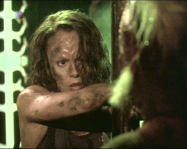 Star Trek Bilder - Voyager - Verheerende Gewalt