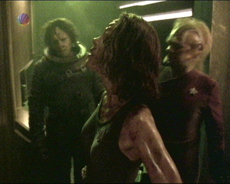 Star Trek Bilder - Voyager - Verheerende Gewalt