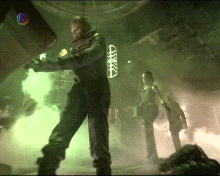 Star Trek Bilder - Voyager - Verheerende Gewalt
