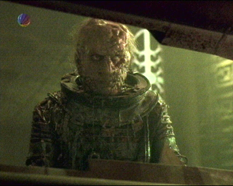 Star Trek Bilder - Voyager - Verheerende Gewalt
