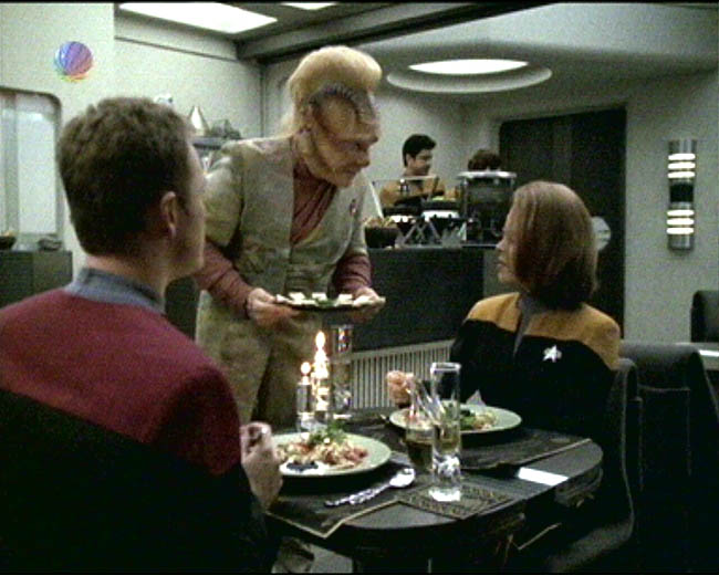 Star Trek Bilder - Voyager - Liebe inmitten der Sterne