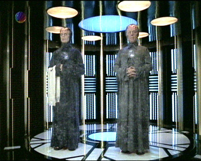 Star Trek Bilder - Voyager - Liebe inmitten der Sterne