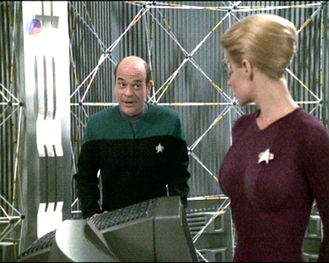 Star Trek Bilder - Voyager - Liebe inmitten der Sterne