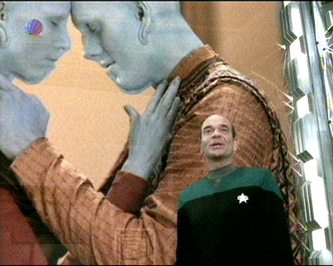 Star Trek Bilder - Voyager - Liebe inmitten der Sterne