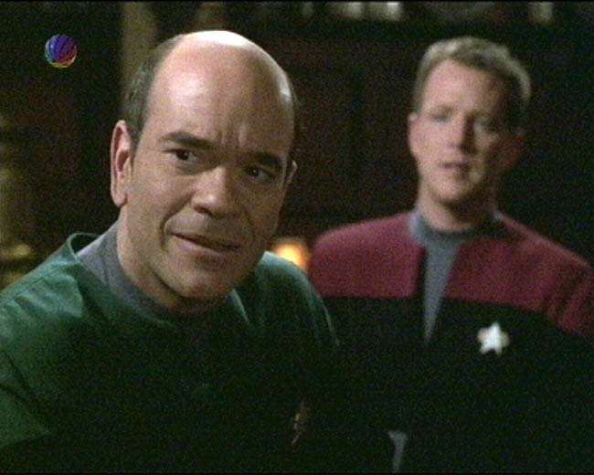 Star Trek Bilder - Voyager - Liebe inmitten der Sterne