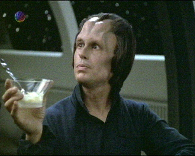 Star Trek Bilder - Voyager - Liebe inmitten der Sterne