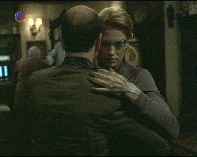 Star Trek Bilder - Voyager - Liebe inmitten der Sterne