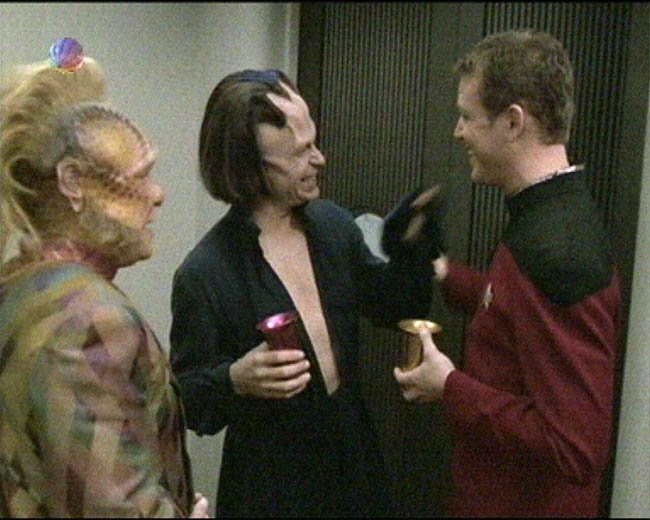 Star Trek Bilder - Voyager - Liebe inmitten der Sterne