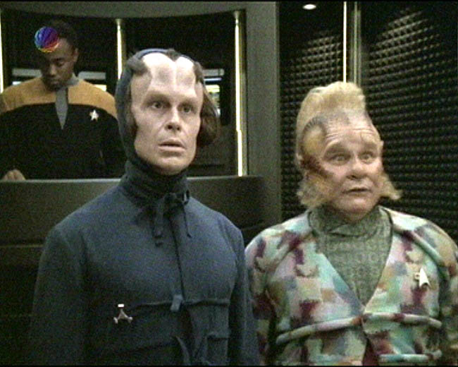 Star Trek Bilder - Voyager - Liebe inmitten der Sterne