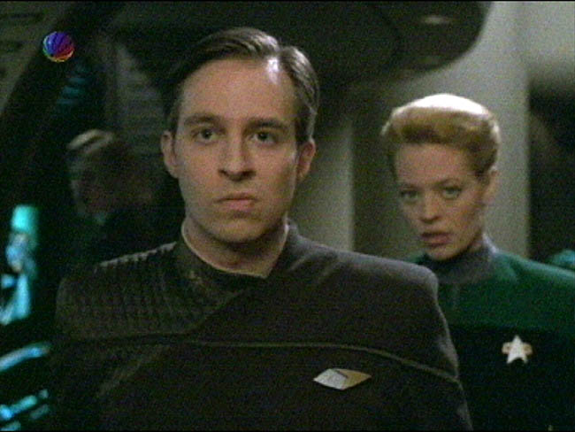 Star Trek Bilder - Voyager - Zeitschiff "Relativity"