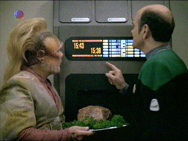 Star Trek Bilder - Voyager - Zeitschiff "Relativity"