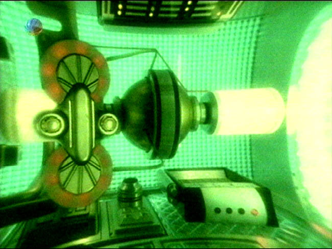 Star Trek Bilder - Voyager - Zeitschiff "Relativity"
