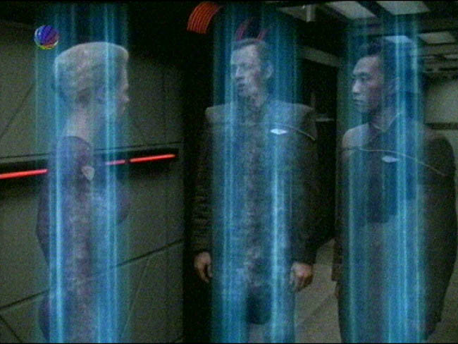Star Trek Bilder - Voyager - Zeitschiff "Relativity"