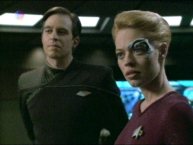 Star Trek Bilder - Voyager - Zeitschiff "Relativity"