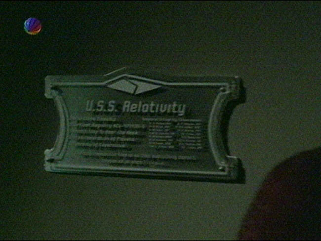 Star Trek Bilder - Voyager - Zeitschiff "Relativity"