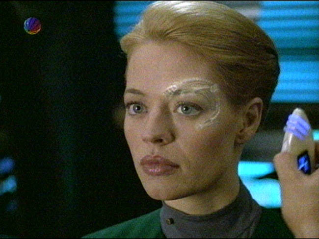 Star Trek Bilder - Voyager - Zeitschiff "Relativity"