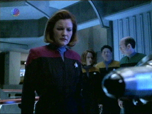 Star Trek Bilder - Voyager - Geheimnisvolle Intelligenz