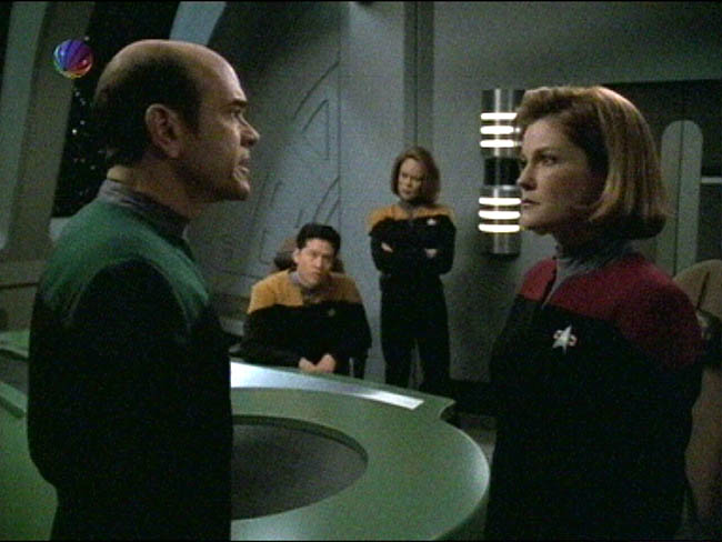 Star Trek Bilder - Voyager - Geheimnisvolle Intelligenz