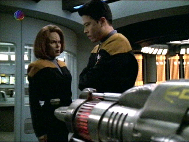 Star Trek Bilder - Voyager - Geheimnisvolle Intelligenz