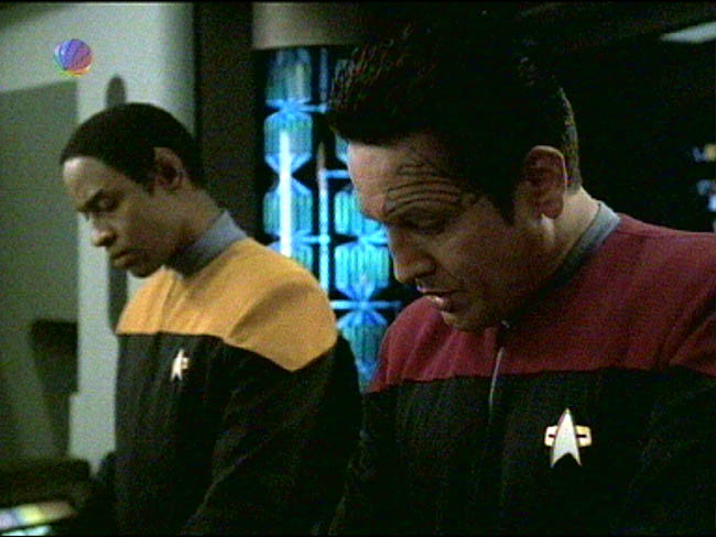 Star Trek Bilder - Voyager - Überlebensinstinkt