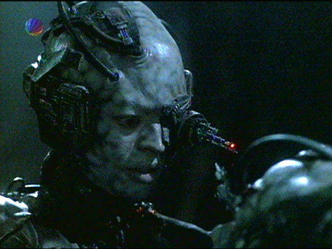 Star Trek Bilder - Voyager - Überlebensinstinkt