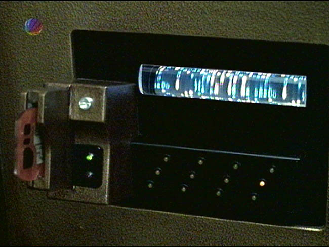 Star Trek Bilder - Voyager - Dame, Doktor, As, Spion