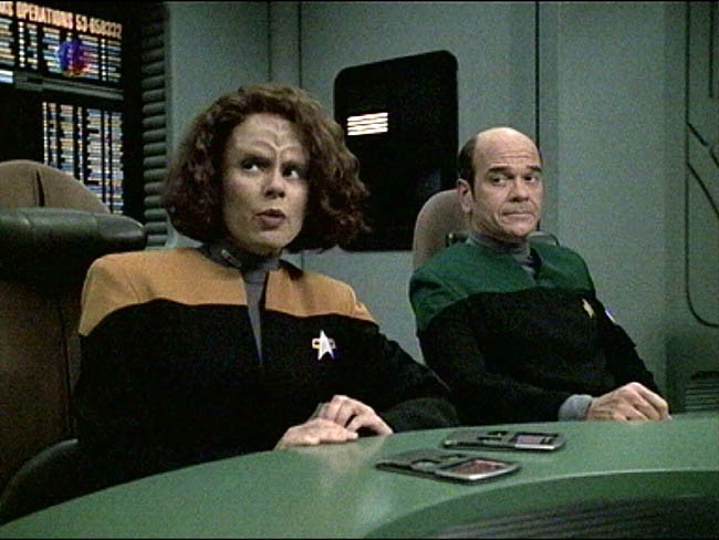 Star Trek Bilder - Voyager - Dame, Doktor, As, Spion