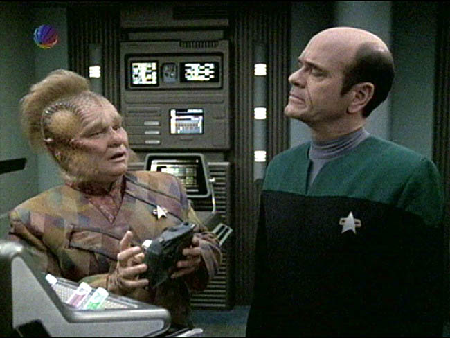 Star Trek Bilder - Voyager - Dame, Doktor, As, Spion