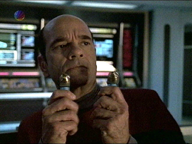 Star Trek Bilder - Voyager - Dame, Doktor, As, Spion