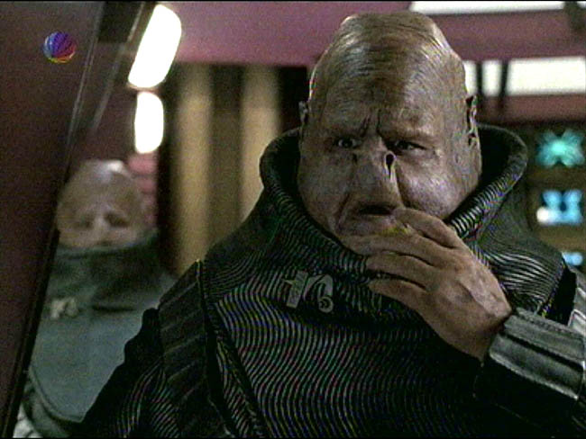 Star Trek Bilder - Voyager - Dame, Doktor, As, Spion