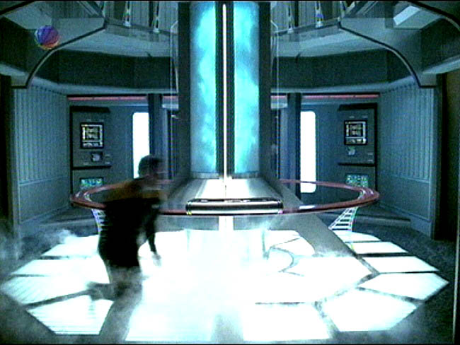 Star Trek Bilder - Voyager - Dame, Doktor, As, Spion