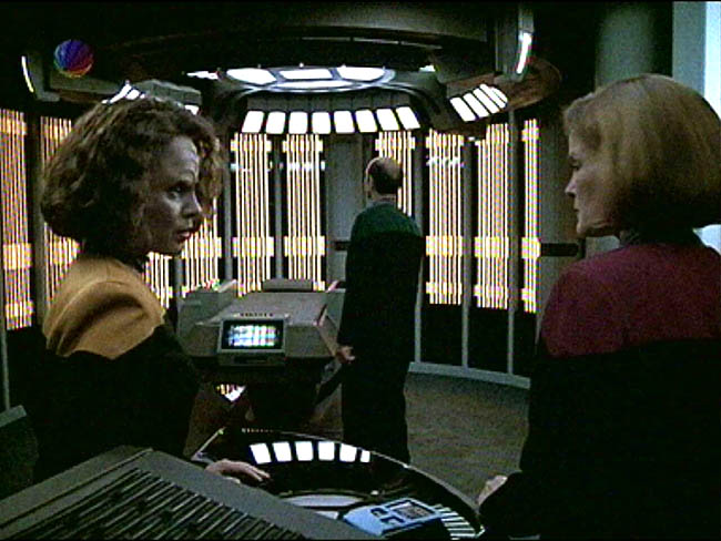 Star Trek Bilder - Voyager - Dame, Doktor, As, Spion