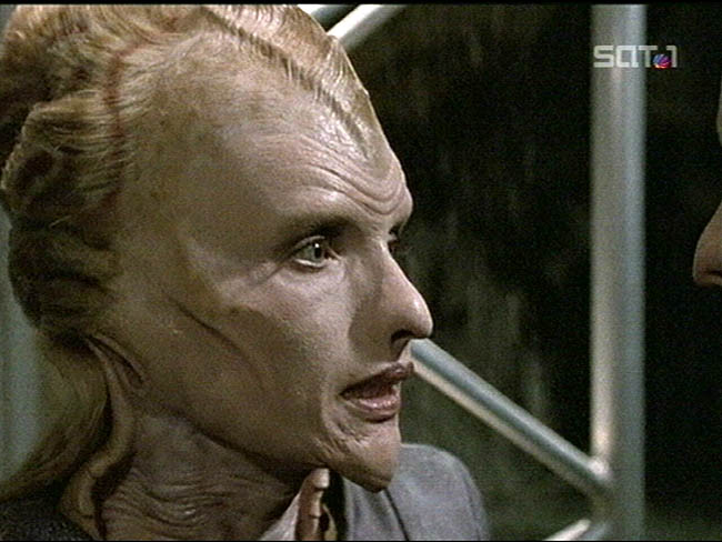 Star Trek Bilder - Voyager - Die Zähne des Drachen