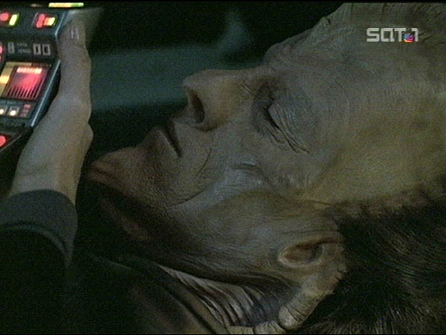 Star Trek Bilder - Voyager - Die Zähne des Drachen