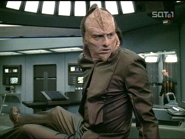 Star Trek Bilder - Voyager - Die Zähne des Drachen