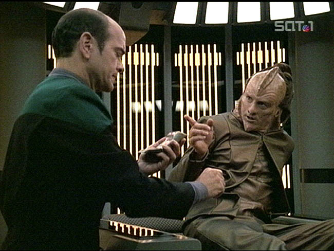Star Trek Bilder - Voyager - Die Zähne des Drachen