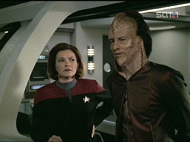 Star Trek Bilder - Voyager - Die Zähne des Drachen
