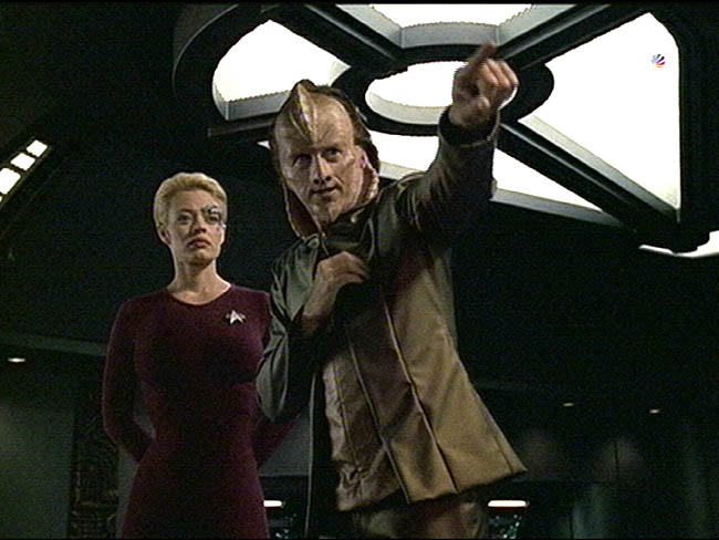 Star Trek Bilder - Voyager - Die Zähne des Drachen