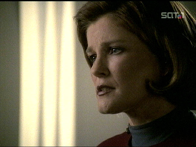 Star Trek Bilder - Voyager - Die Zähne des Drachen